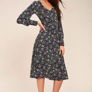 Lulu's Long Sleeve Midi Dress